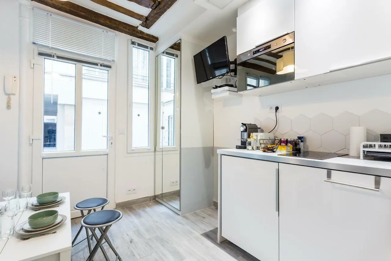 Cmg Montorgueil/ Saint Sauveur Iii Apartment